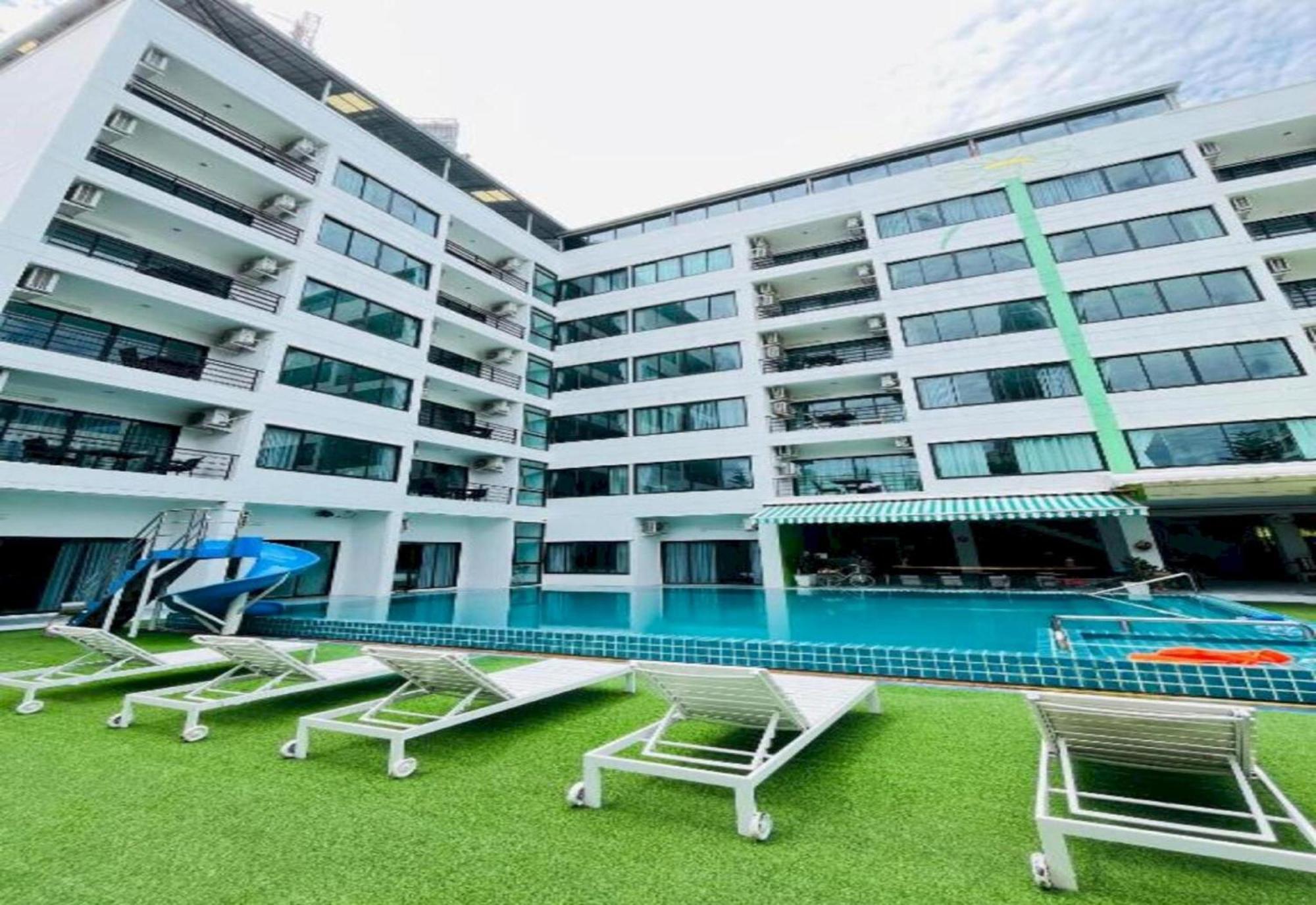 Capital O I-talay 4* Pantai Jomtien